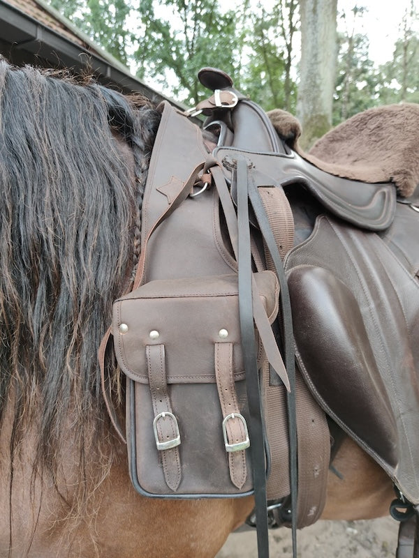 EDIX® Astor Nubuck Saddle Bags