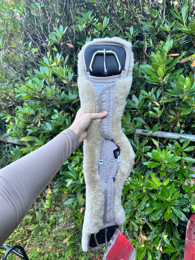 Selle flanc arrière cuir usiné floral western cheval breveté Selle flanc arrière cuir usiné floral western cheval breveté