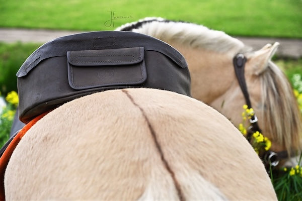 EDIX® Taro Nubuck Saddle Bag