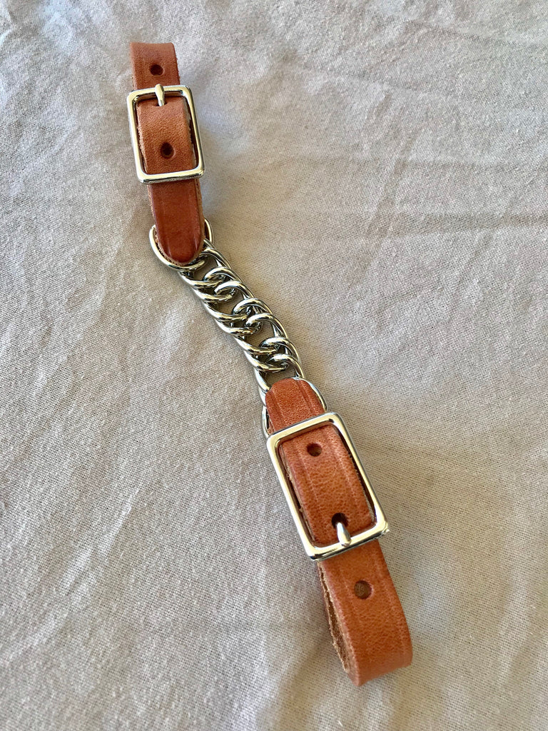 Buckaroo Curb Strap with Twisted Chain
